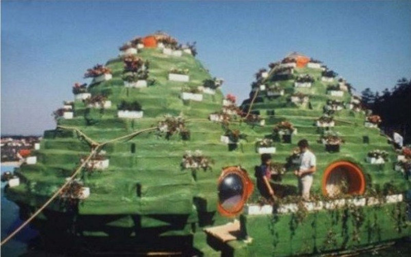 Пенопластовый купольный дом Дёрнаха «Биодом», внешний вид