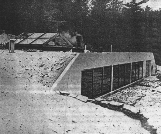 Внешний вид заглублённого экологического солнечного дома Ecology House