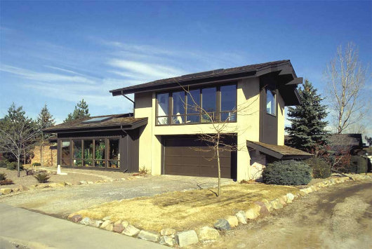 Внешний вид пассивного солнечного дома Madden