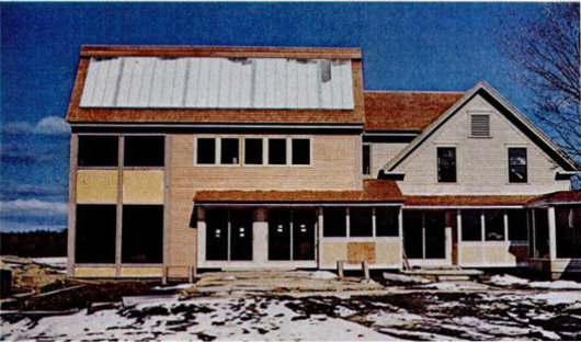 Внешний вид солнечного дома в Нью-Гемпшире