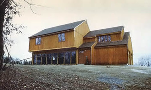 Внешний вид пассивного солнечного дома Sunburst House