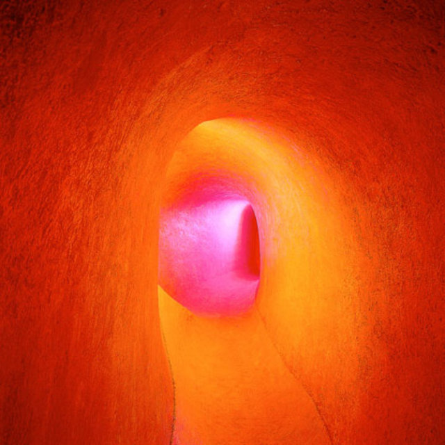 Коридор, соединяющий помещения дома Акула