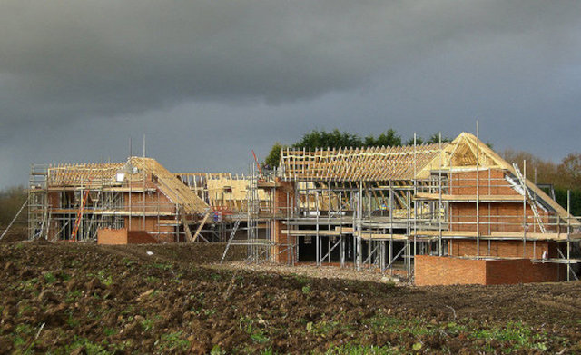 Пассивный солнечный дом в виде полукруга, этап строительства