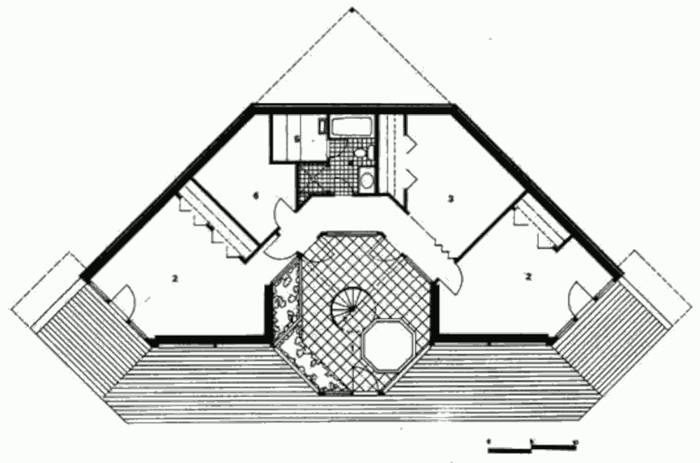 План первого этажа солнечного дома McFarland Residence