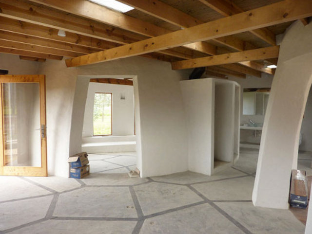 Землебитный дом La Casa Vergara, интерьер