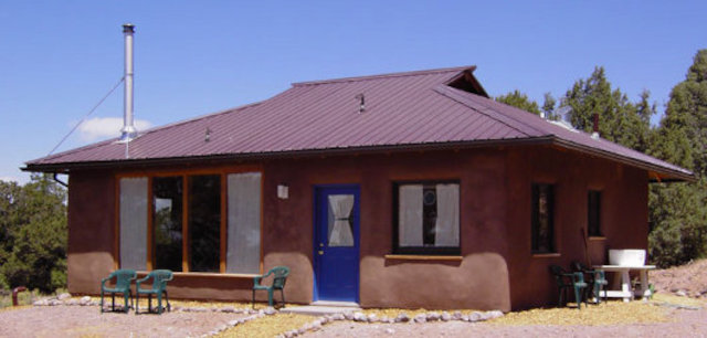 Соломенный солнечный дом Retreat 900, внешний вид