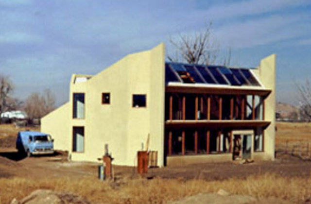 Пассивный солнечный дом Sunstar House, внешний вид