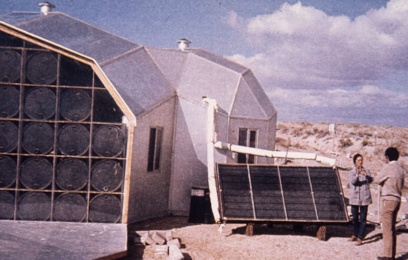 Солнечный дом Стива Баера, коллектор системы горячего водоснабжения
