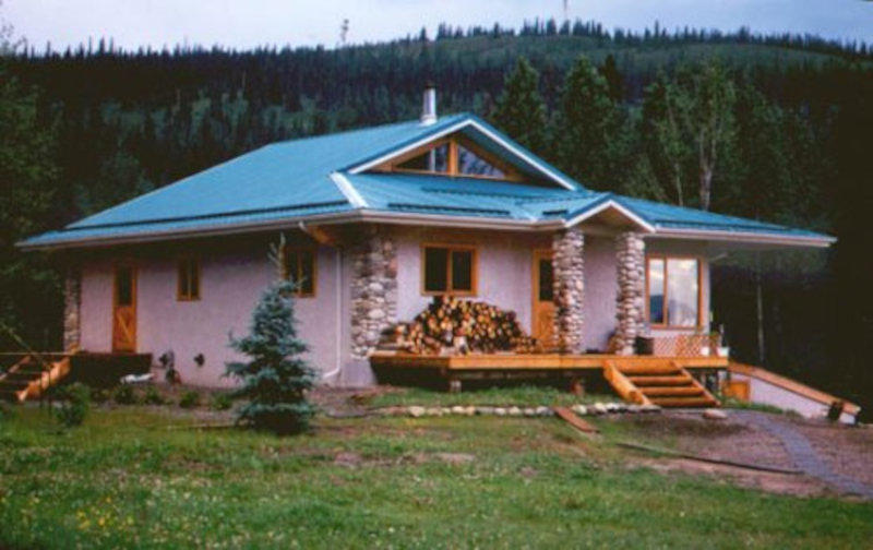 Пассивный солнечный дом Нотнеса, вблизи Хинтона (Альберта, Канада)