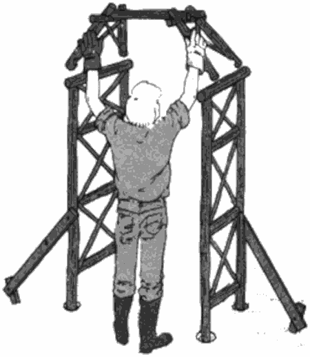 Установка боковых рам садовой арки