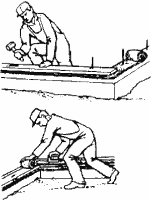 Монтаж нижнего пояса каркаса стен