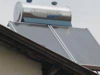 Термосифонный солнечный водонагреватель с плоскими коллекторами