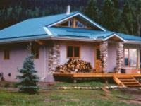 Дом для холодного климата, построенный вблизи Хинтона (Альберта, Канада)